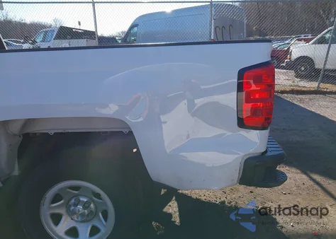 2018 Chevrolet Silverado 1500 Wt z USA, uszkodzony, nr VIN 1GCNCNEC9JZ299921